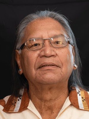 Christopher Peters (Puhlik-lah/Karuk)
